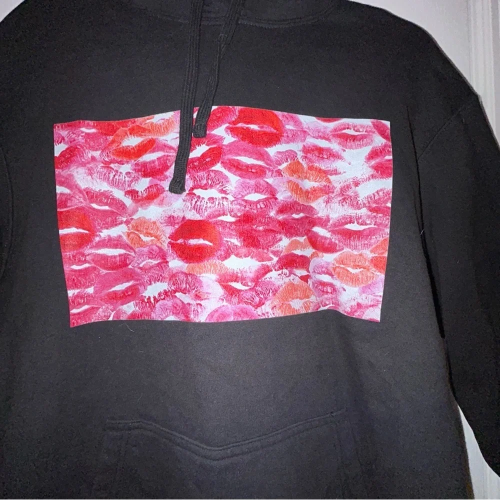 Black Hoodie with Red and Pink Lips Graphic Size Large